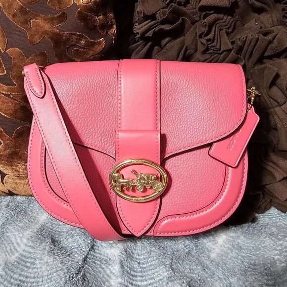 NWOT Coach Georgie Saddle Bag Crossbody Purse in Pink - Picture 1 of 5